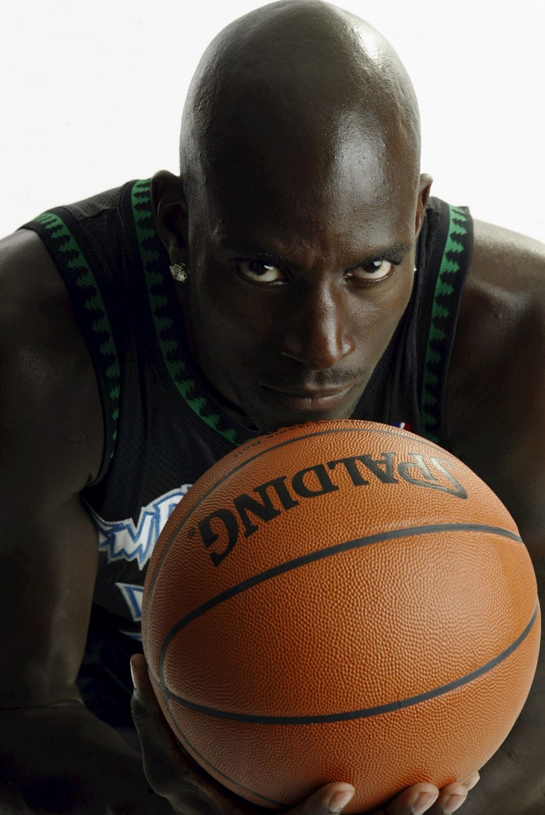 伤病缺席重 伤病缺席重